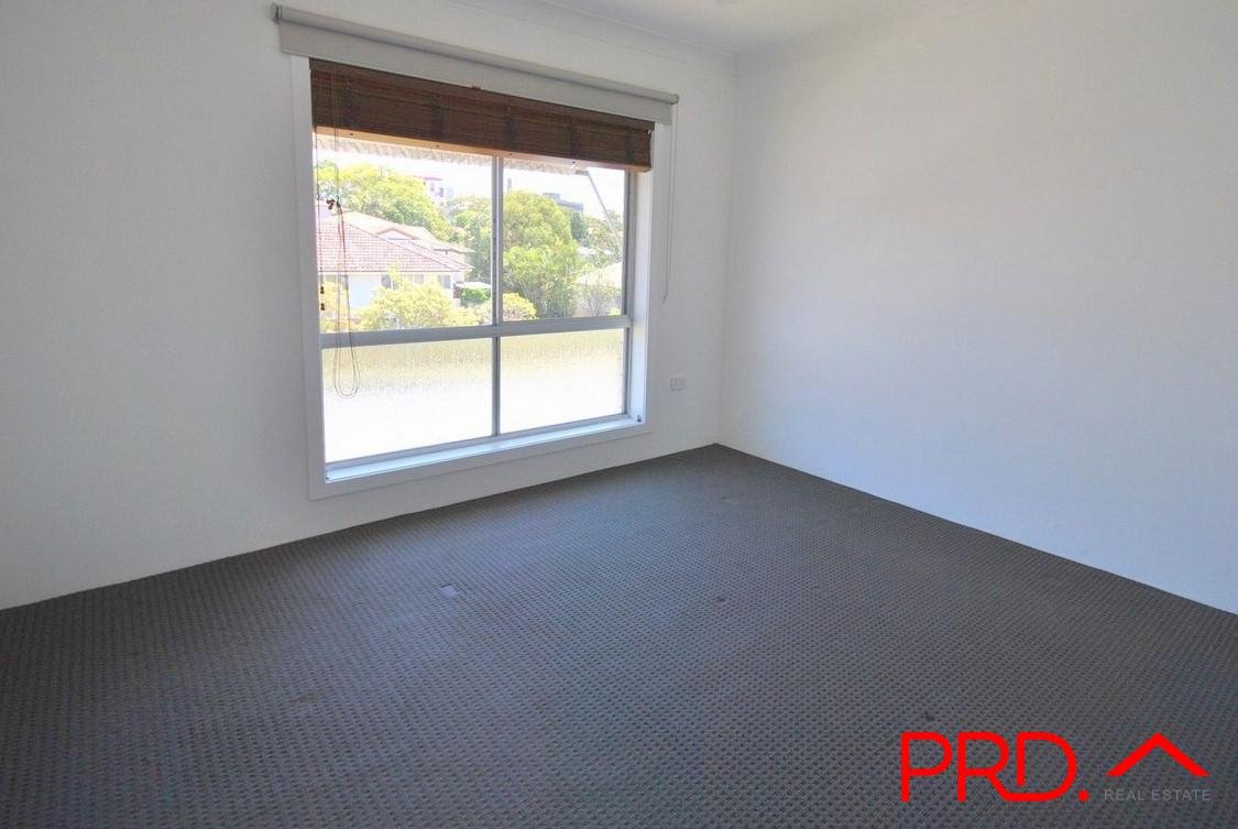 5/25 Lenneberg Street SOUTHPORT 3
