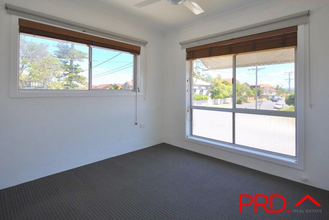 5/25 Lenneberg Street SOUTHPORT 4