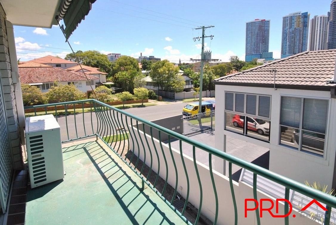 5/25 Lenneberg Street SOUTHPORT 6