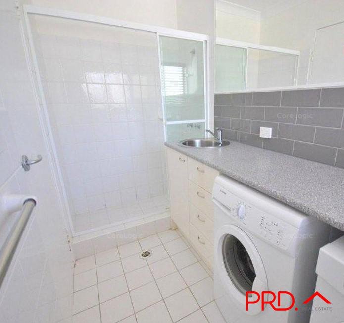 5/25 Lenneberg Street SOUTHPORT 7