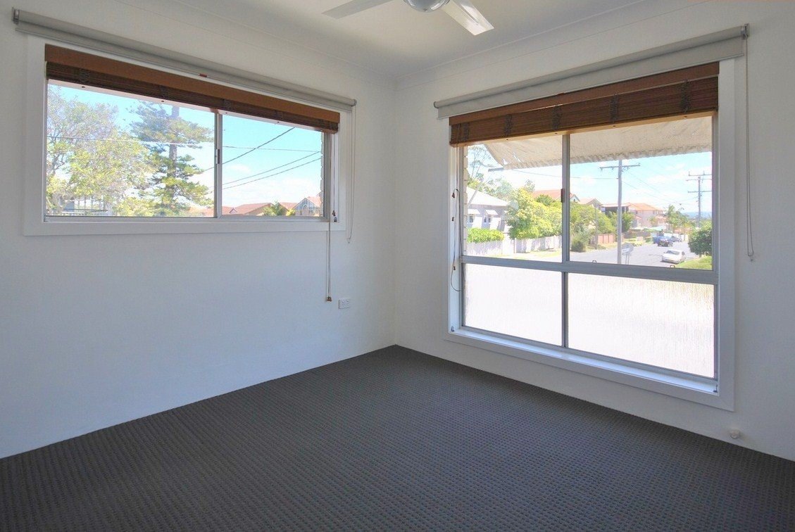 5/25 Lenneberg Street SOUTHPORT 5