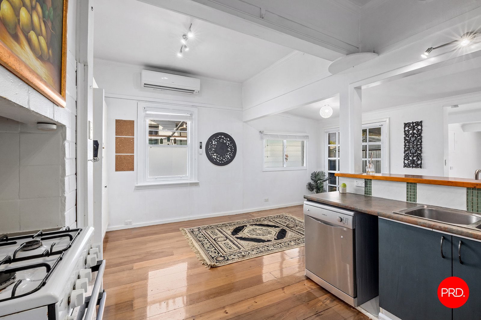 525 Napier Street WHITE HILLS 7