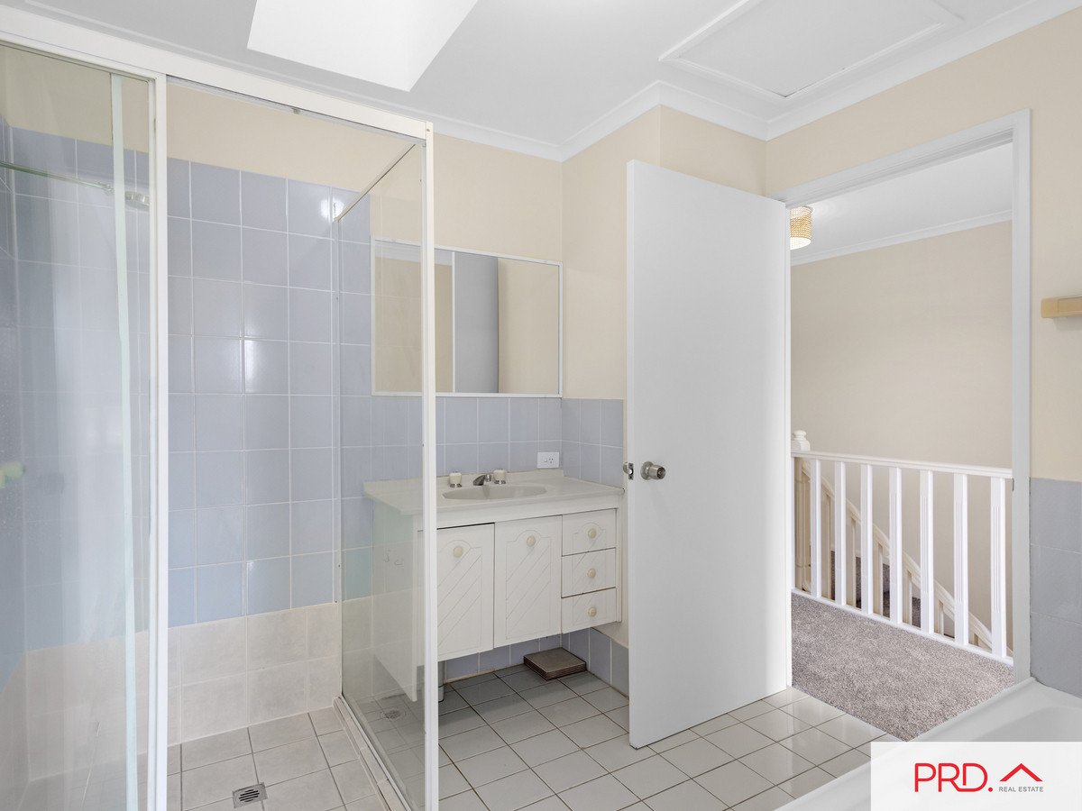 5/251 Christine Avenue Varsity Lakes 9