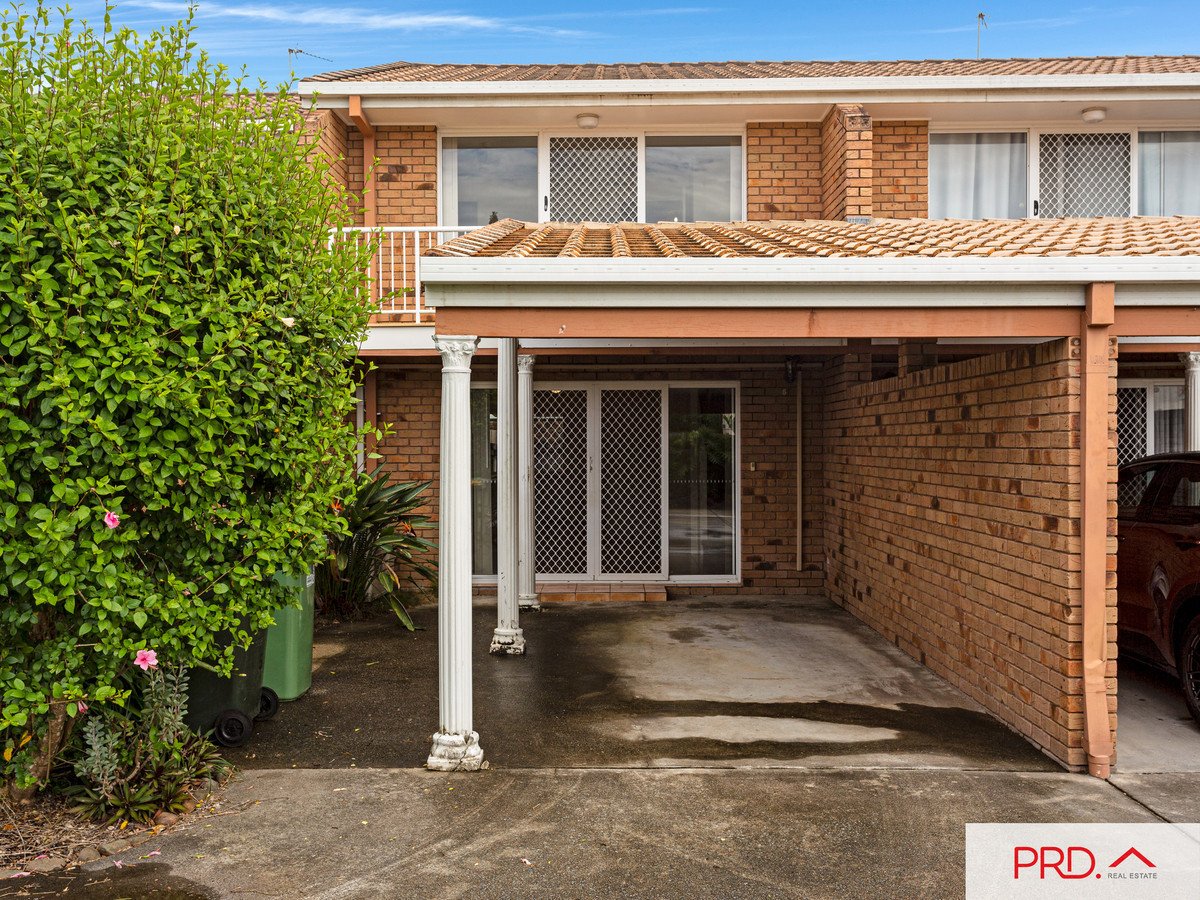 5/251 Christine Avenue Varsity Lakes 12