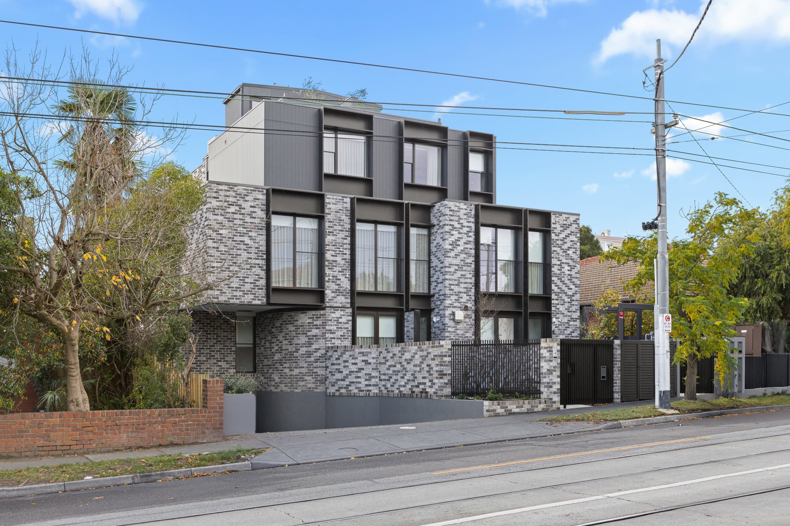 Gallery: 5/257 Riversdale Road