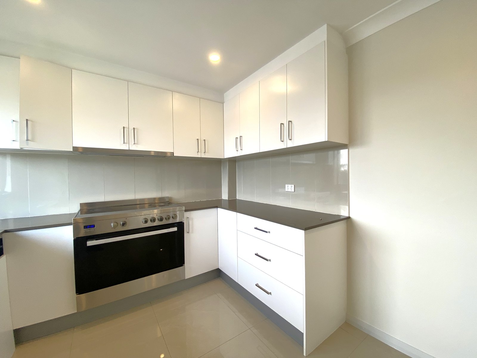 5/26 Collimore Avenue LIVERPOOL 3