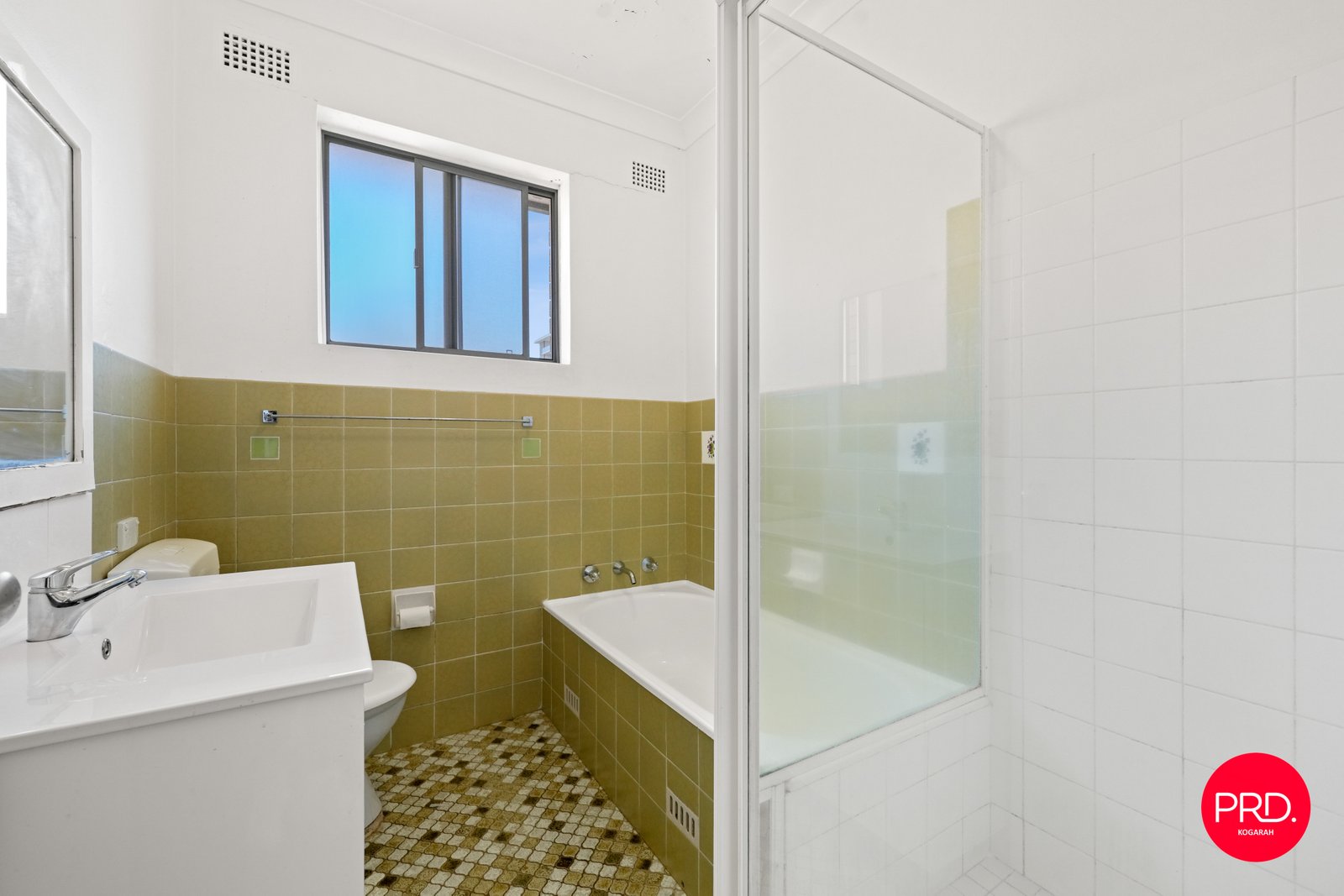 5/26 Connells Point Road SOUTH HURSTVILLE 8
