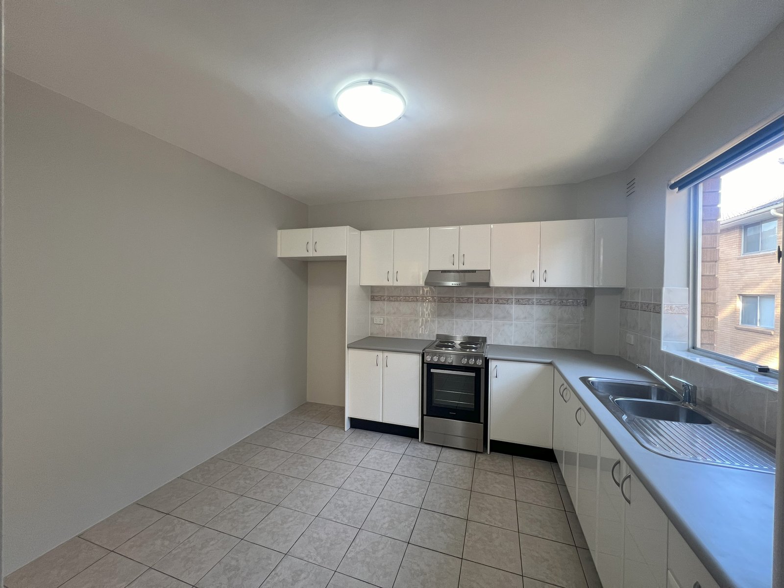 5/26 Speed Street LIVERPOOL 4