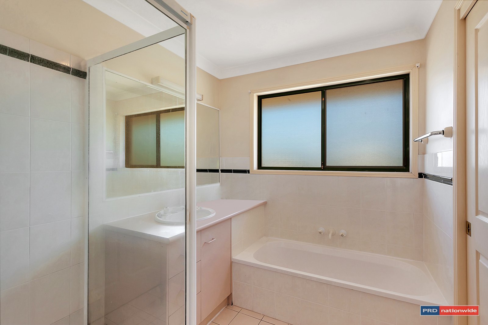 5/27-33 Mattocks Rd  BURLEIGH WATERS 7