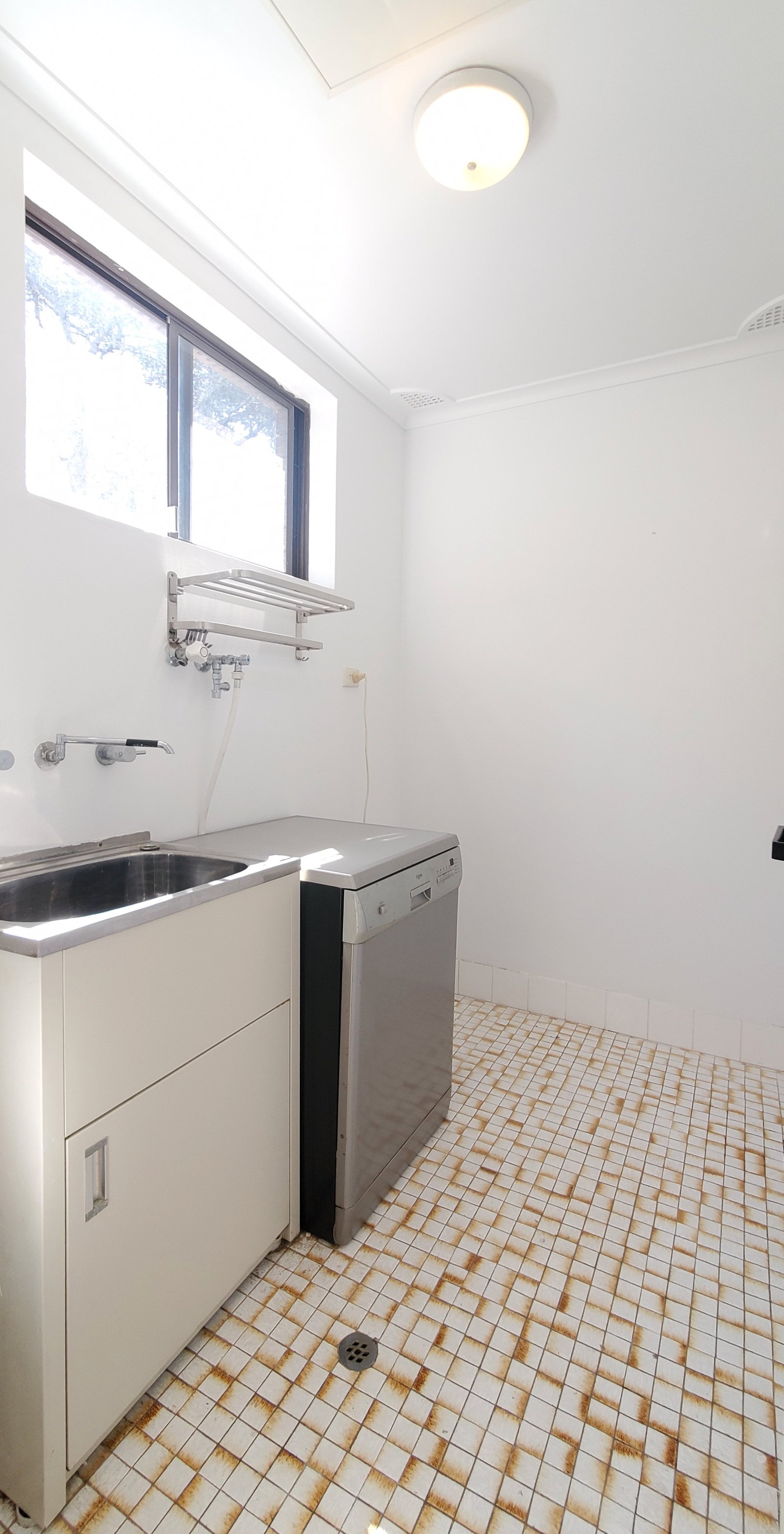 5/27 Bellevue Parade HURSTVILLE 9
