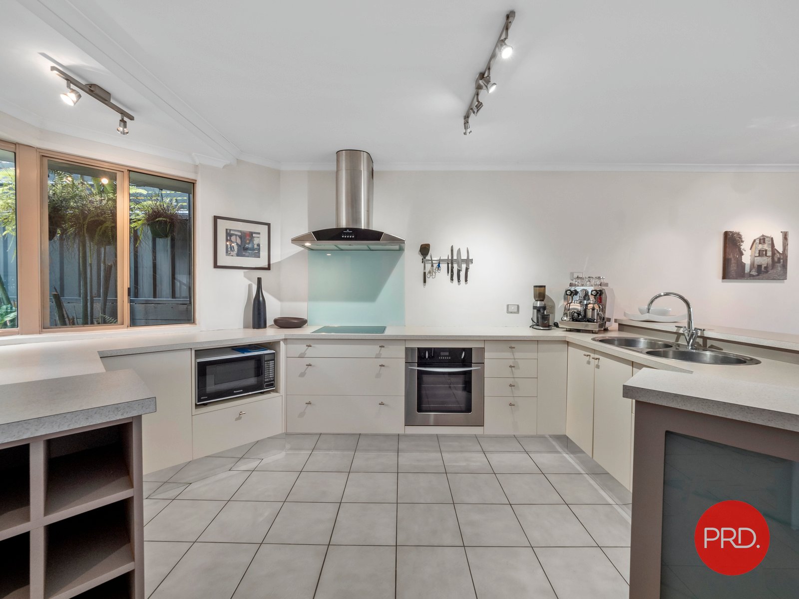 5/27 Clarence Crescent COFFS HARBOUR 2