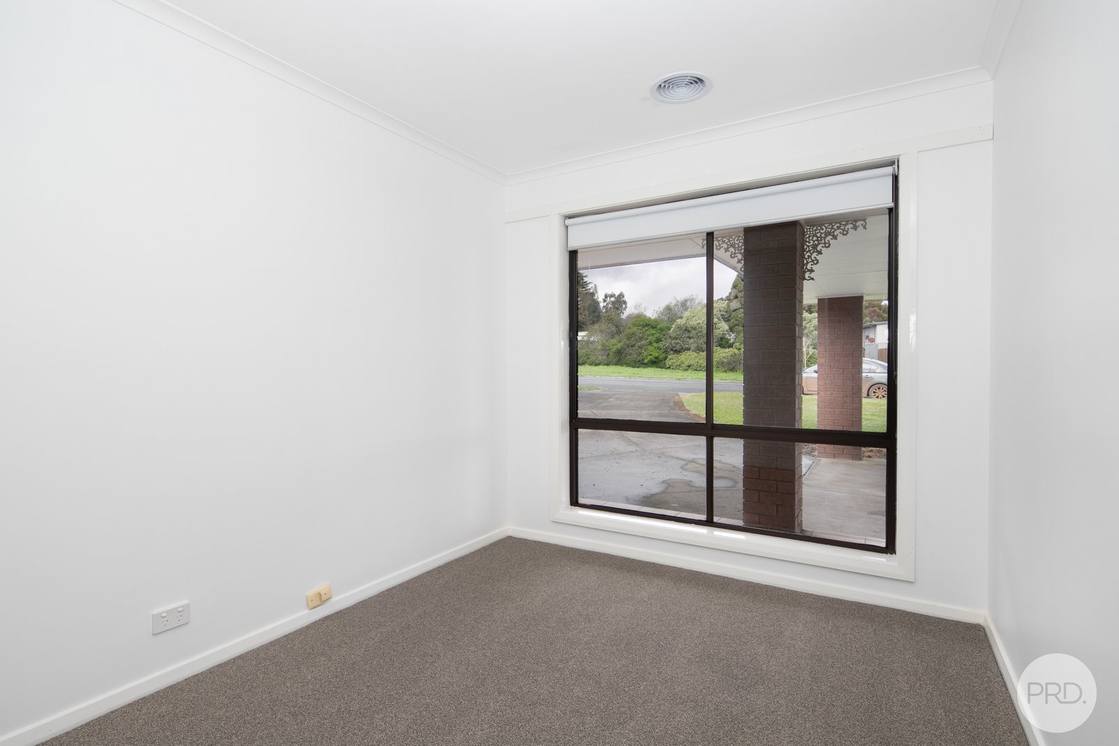 527 Clayton Street CANADIAN 6