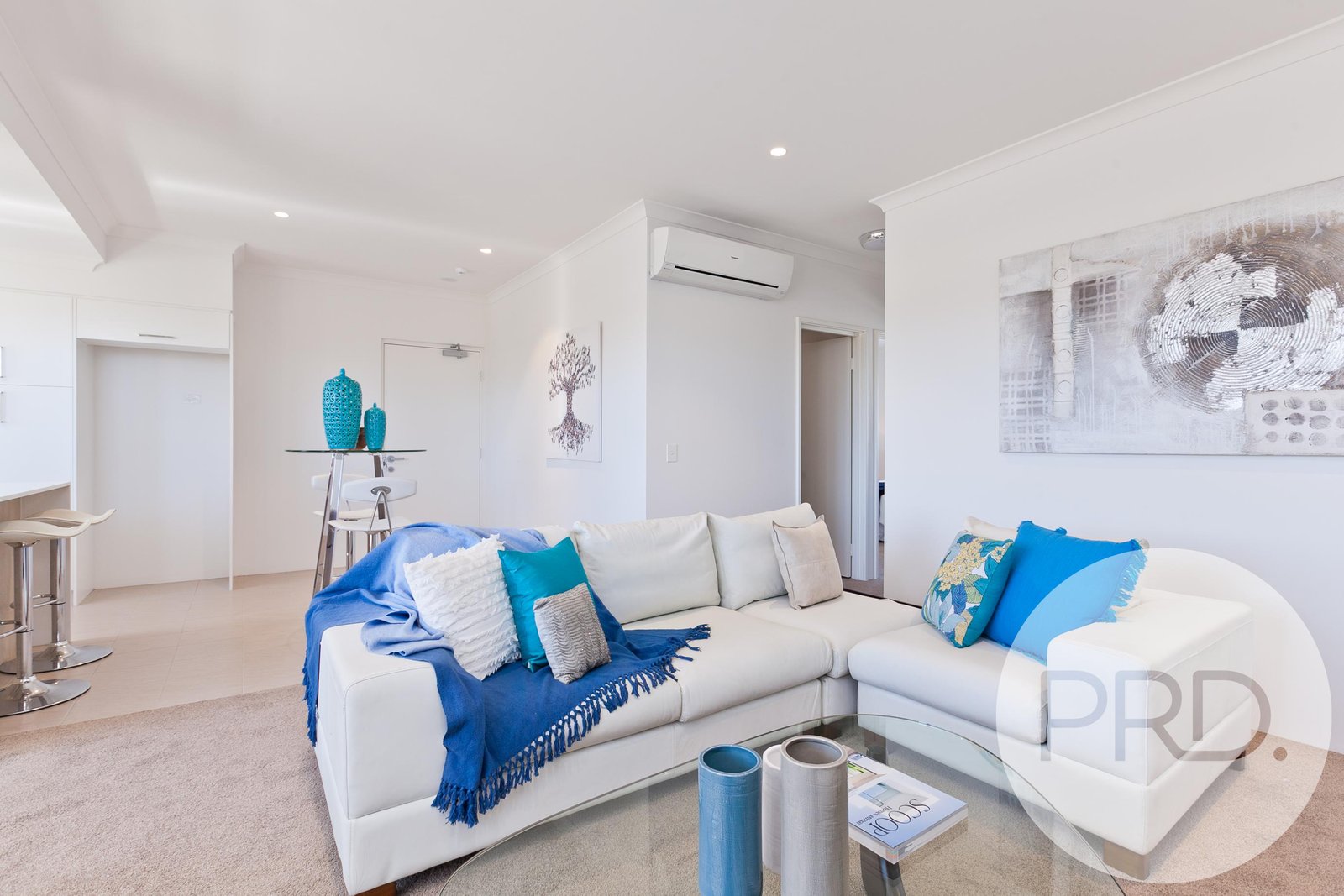 52/7 Durnin Avenue BEELIAR 3