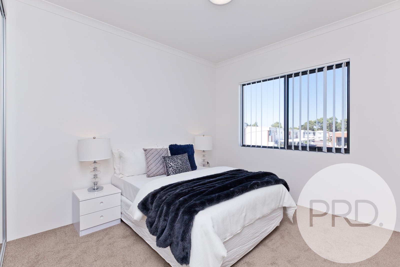 52/7 Durnin Avenue BEELIAR 6