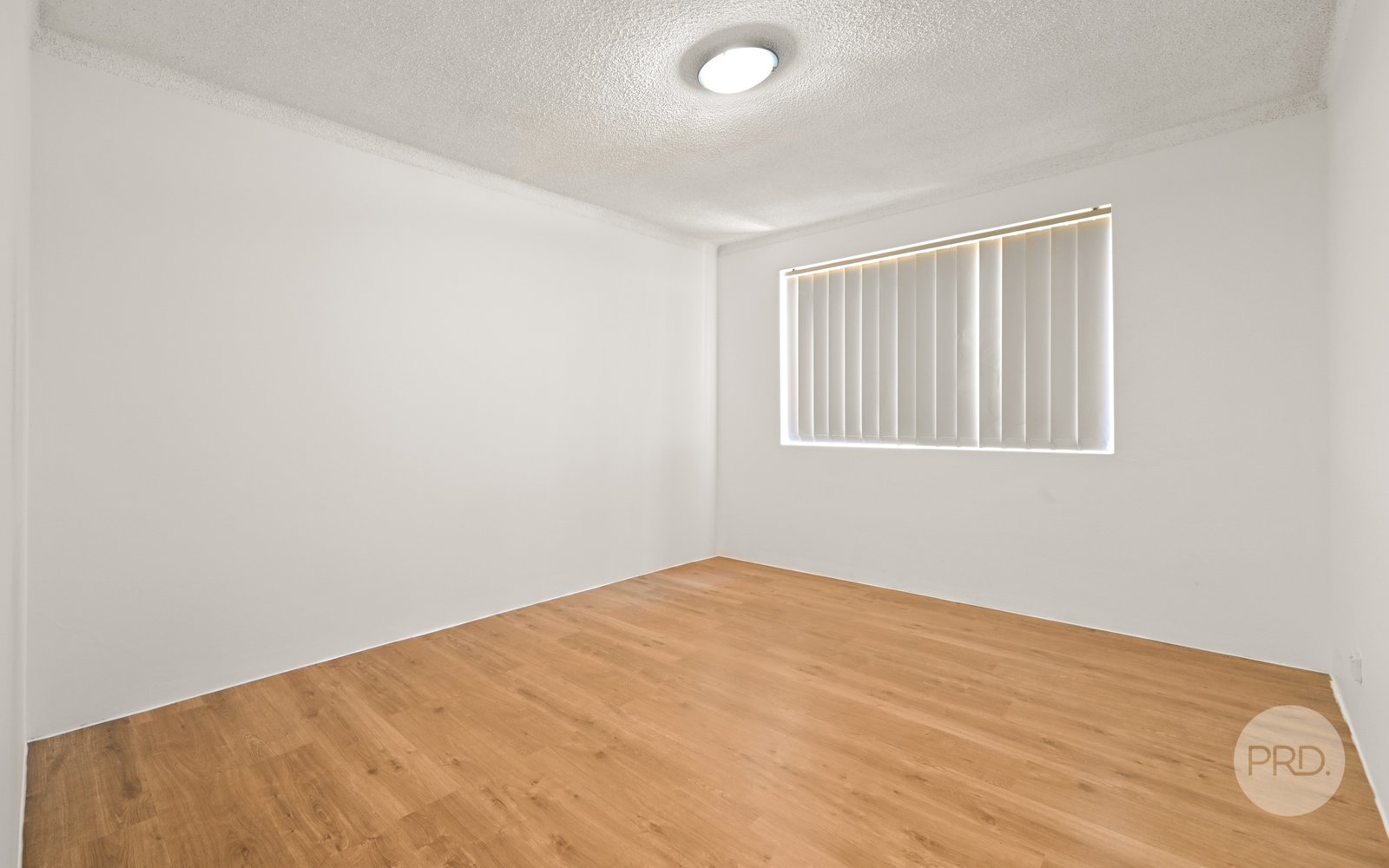 5/27 Lemongrove Road PENRITH 8
