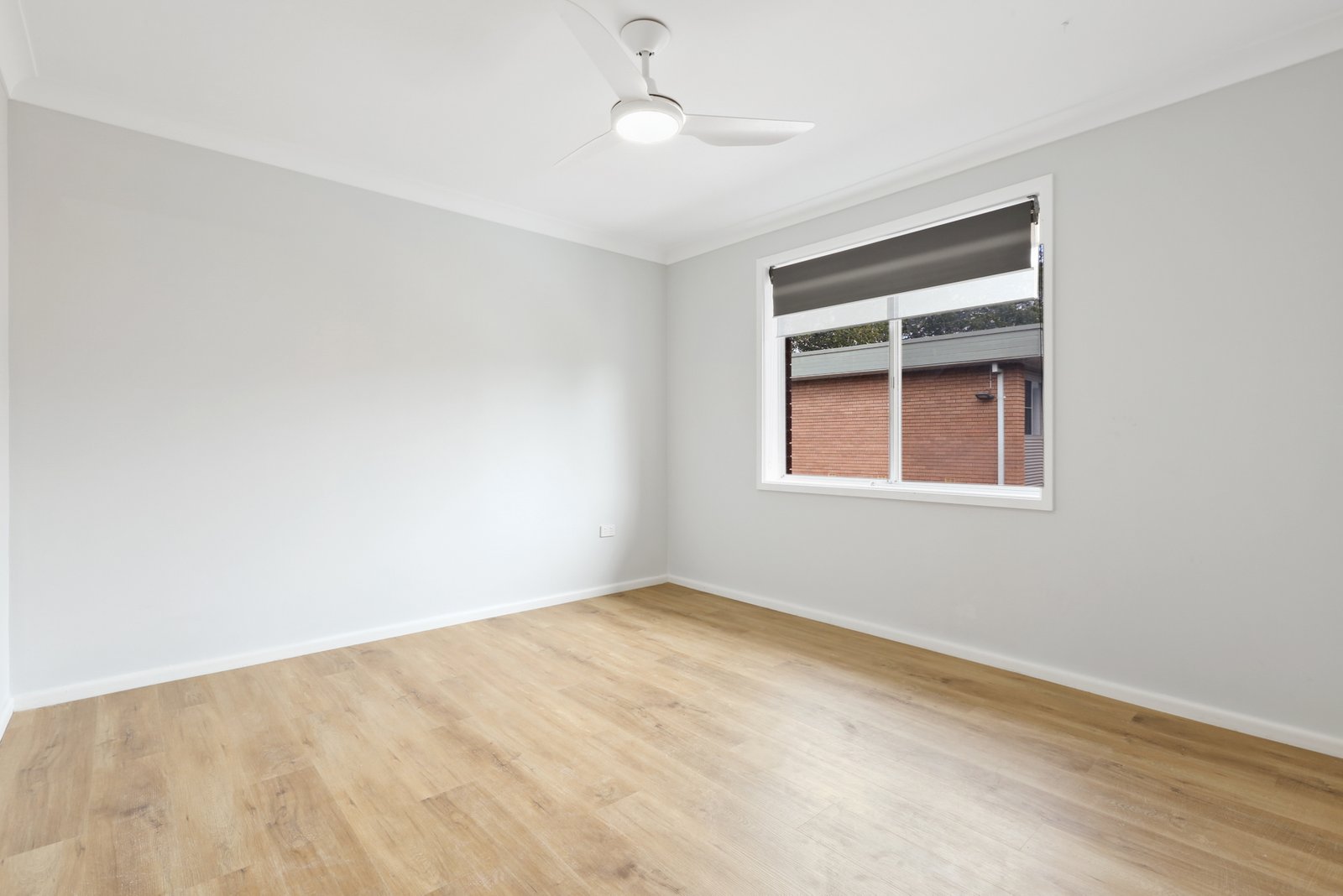 5/27 Prince Edward Drive BROWNSVILLE 4