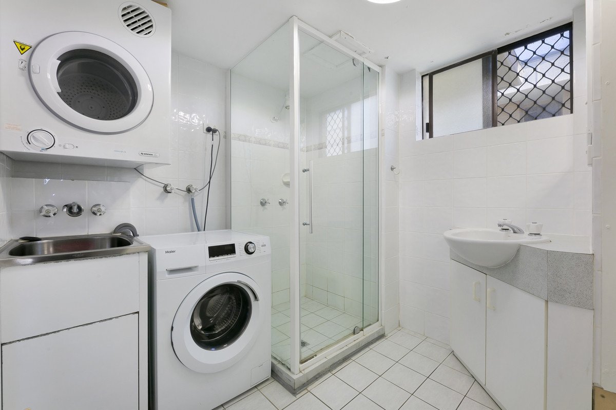 5/276 The Esplanade Miami 12