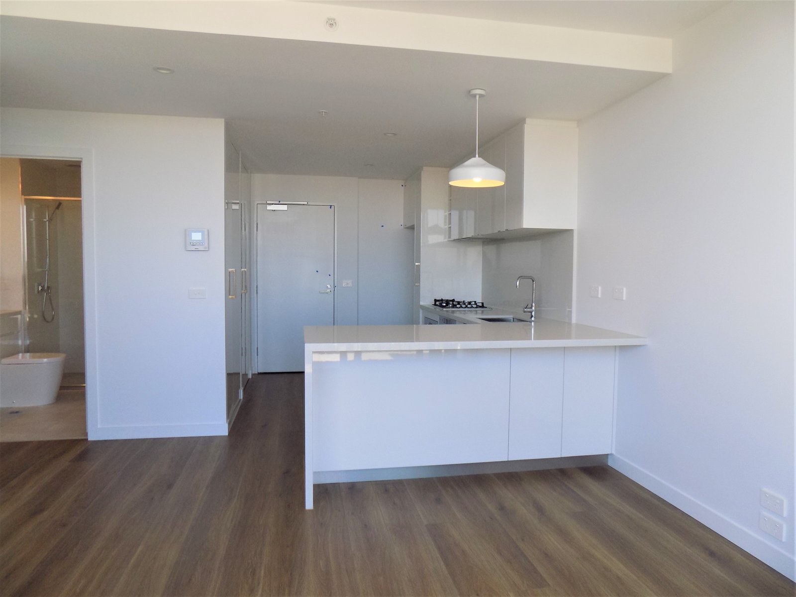 Gallery: 527/70 Batesford Road