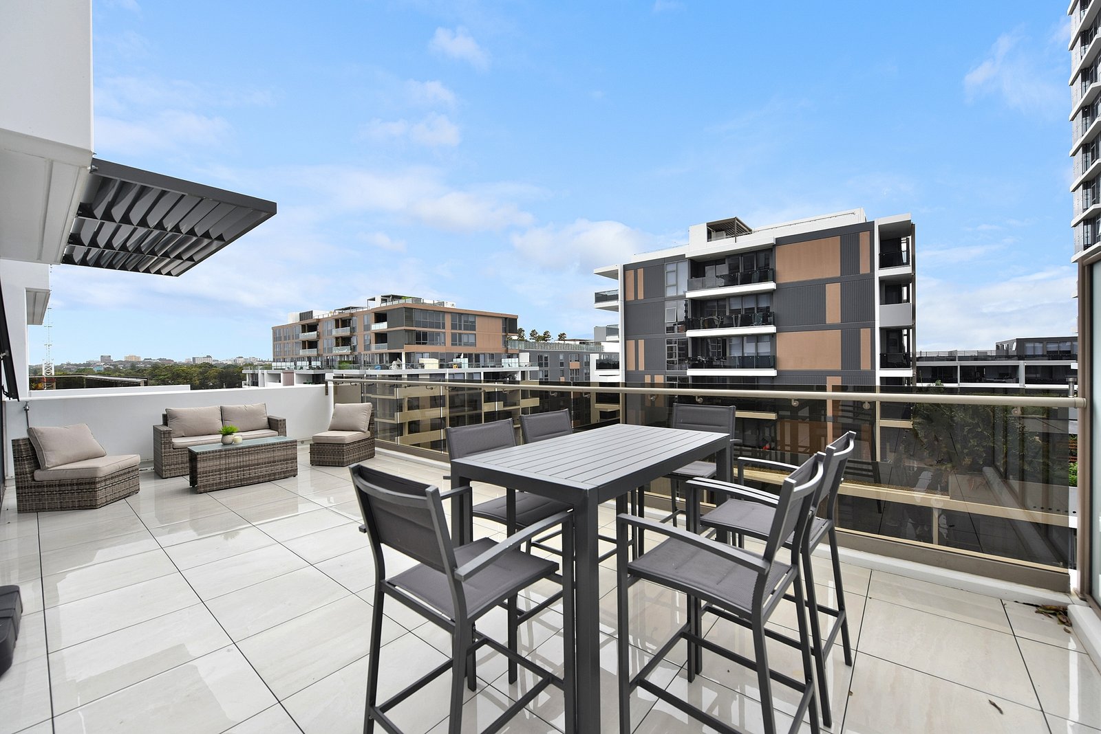 527/9 Oscar Place EASTGARDENS 2