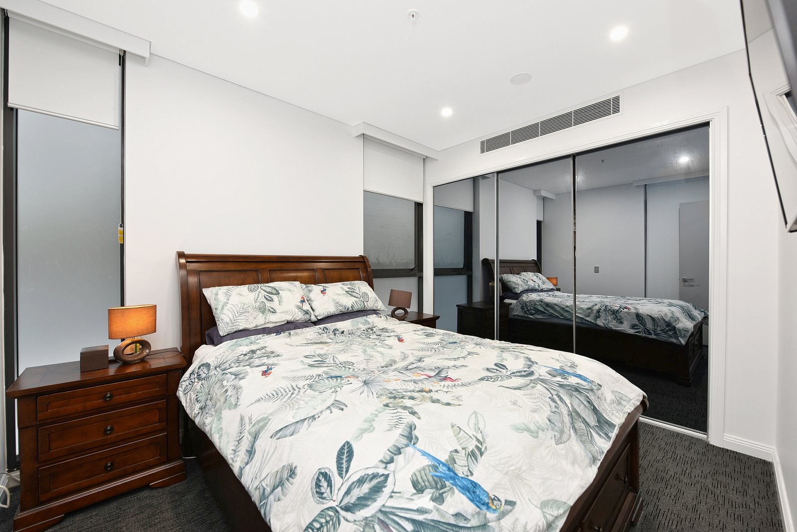 527/9 Oscar Place EASTGARDENS 5