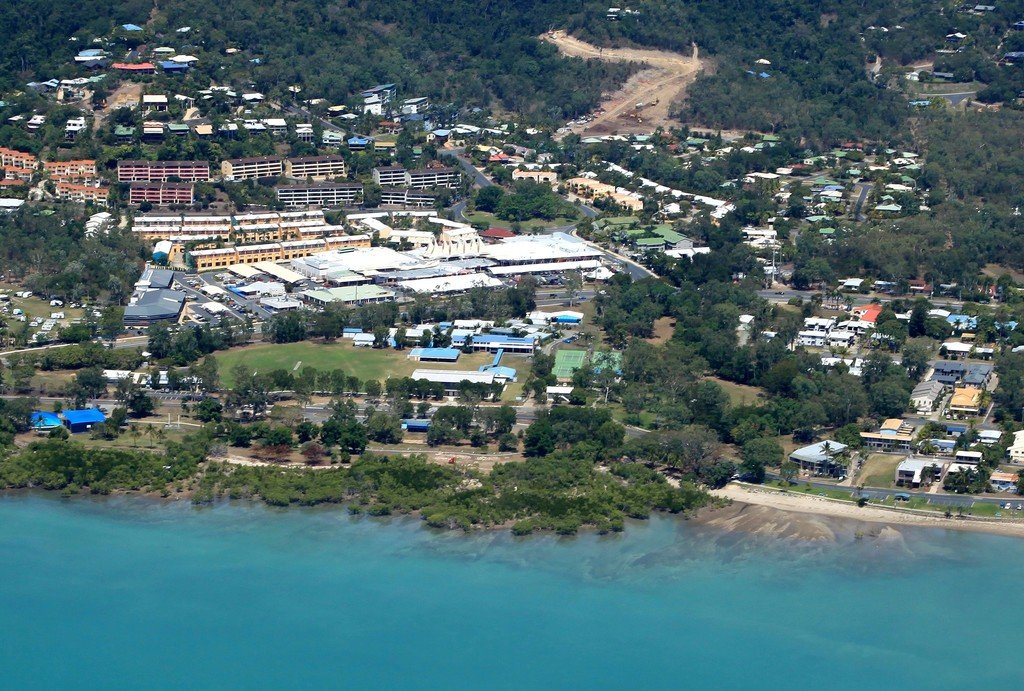 5/28 Island Drive CANNONVALE 5