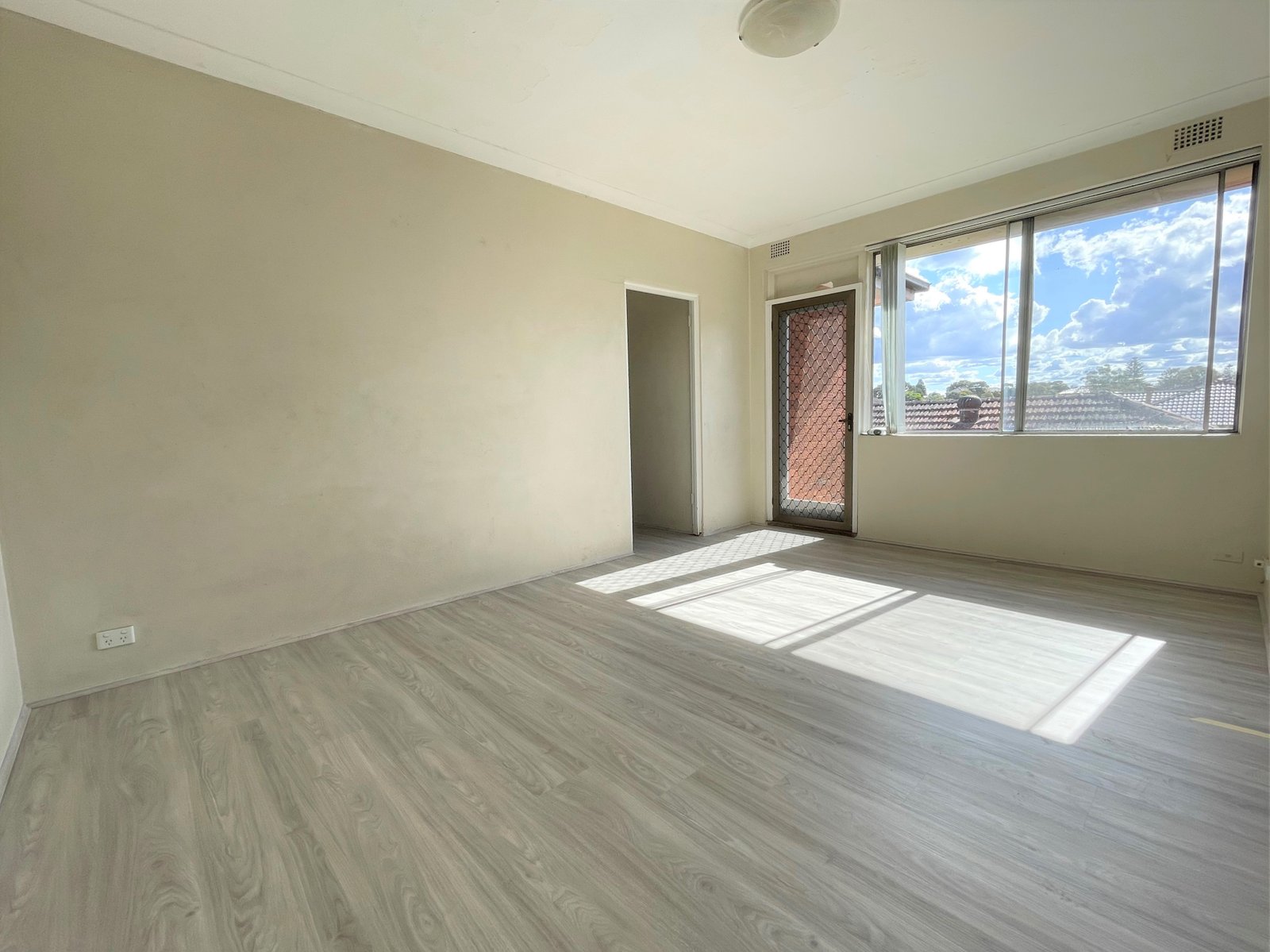 5/28 Taylor Street LAKEMBA 2