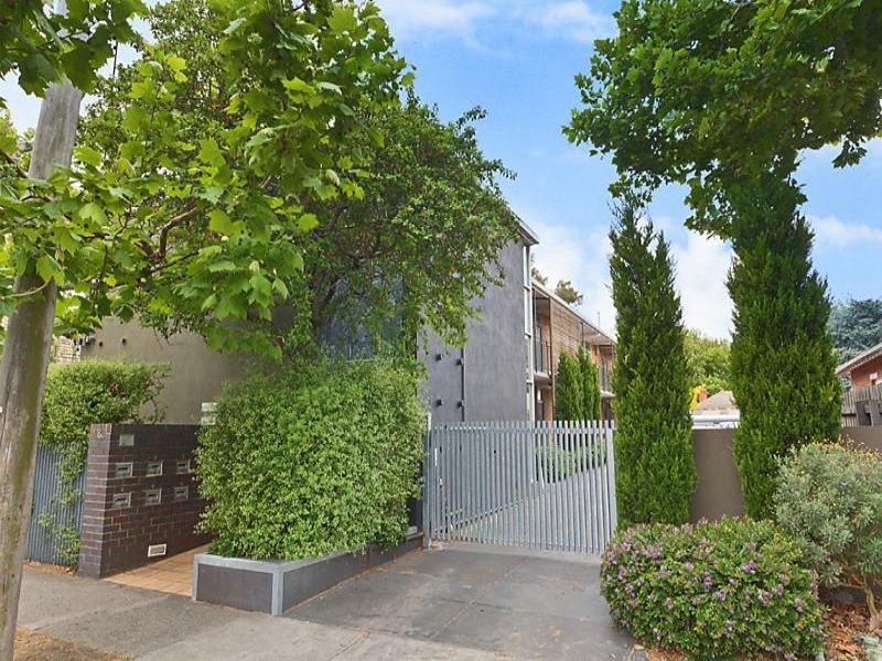Gallery: 5/282 Barkly Street