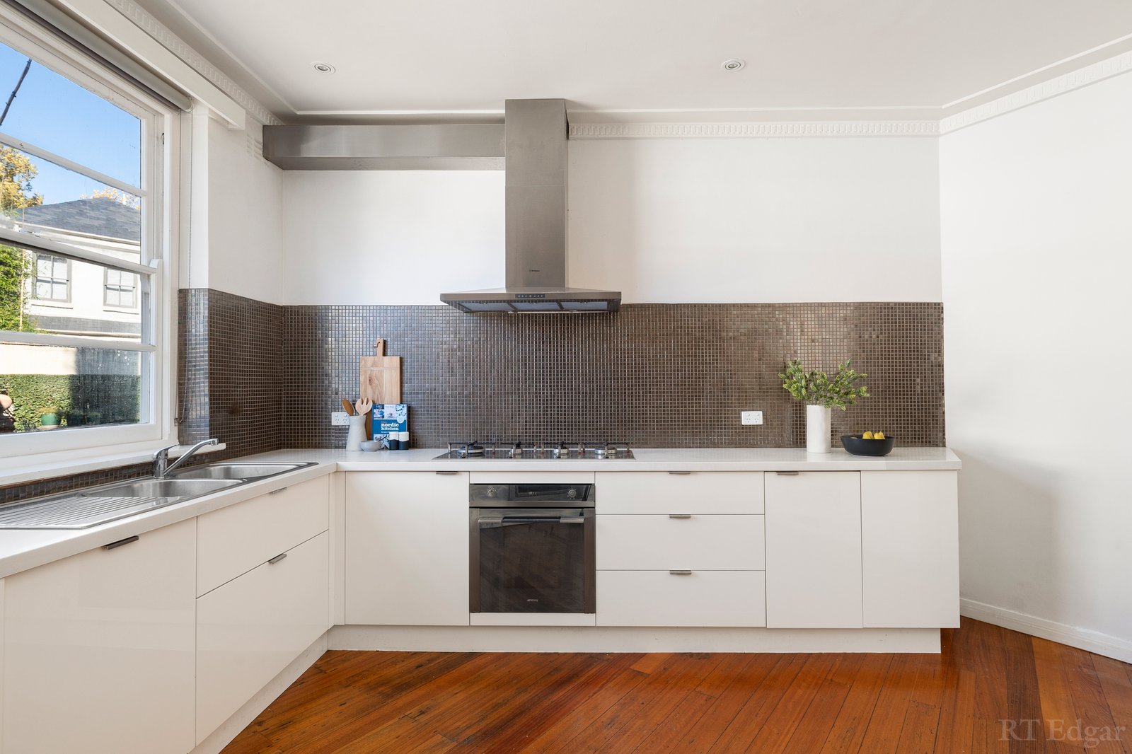 Real Estate and Property in 5/284 Williams Road, Toorak, VIC