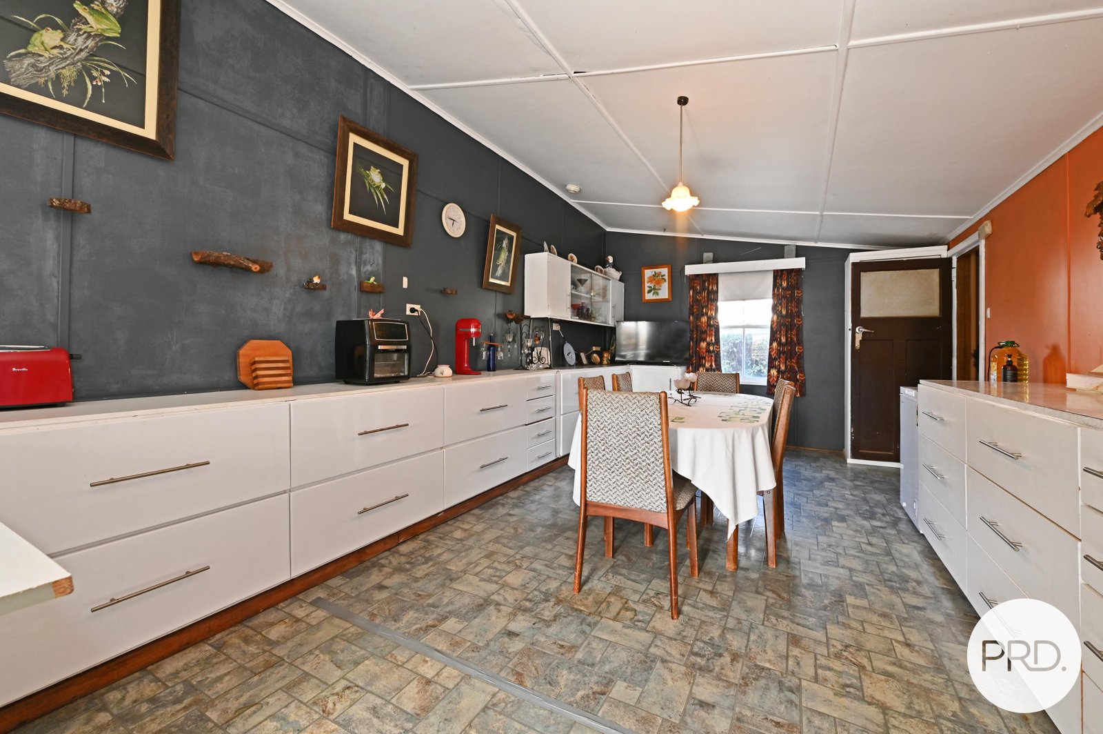 529 Gordon River Road BUSHY PARK 3