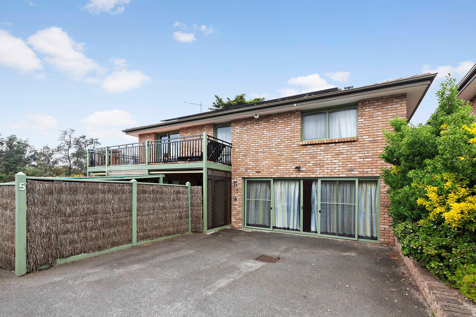 Gallery: 5/295 Nepean Highway