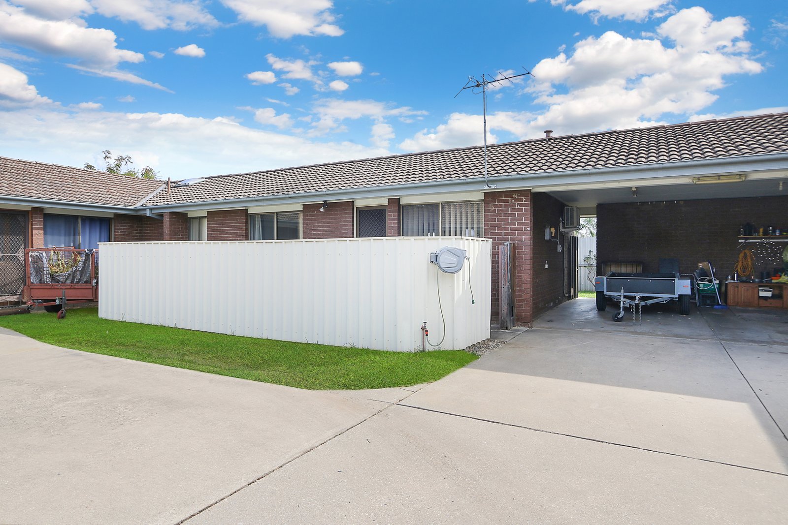 5/299 Kaitlers Road LAVINGTON 2