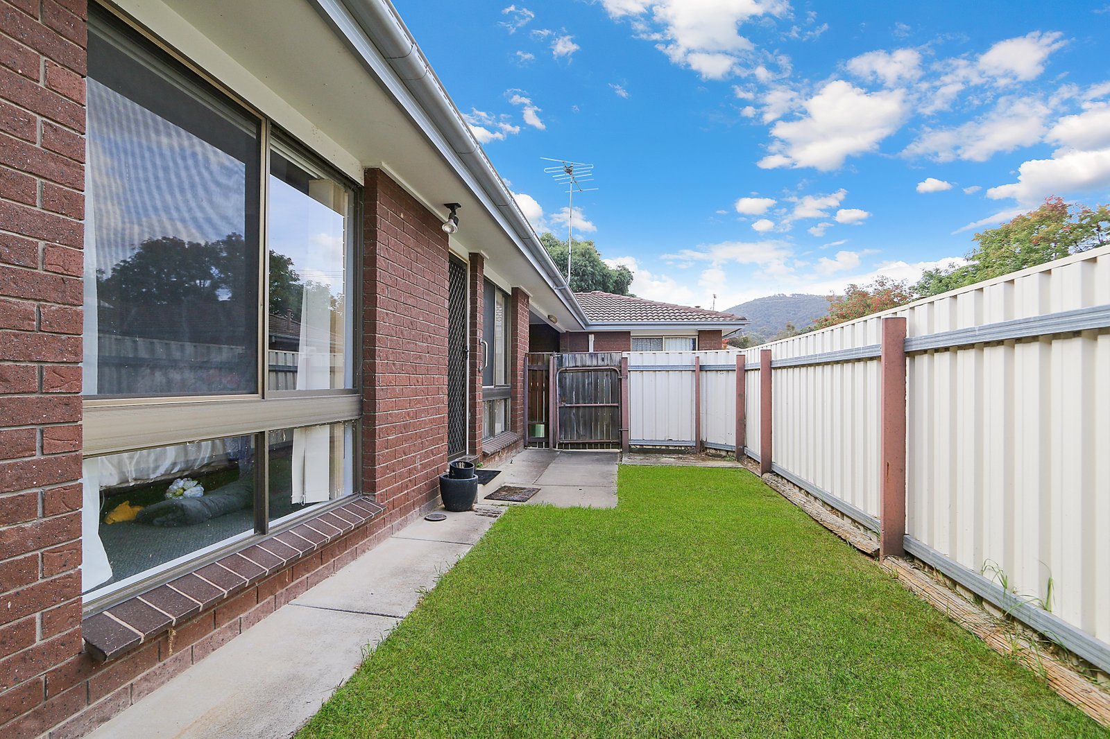 5/299 Kaitlers Road LAVINGTON 14