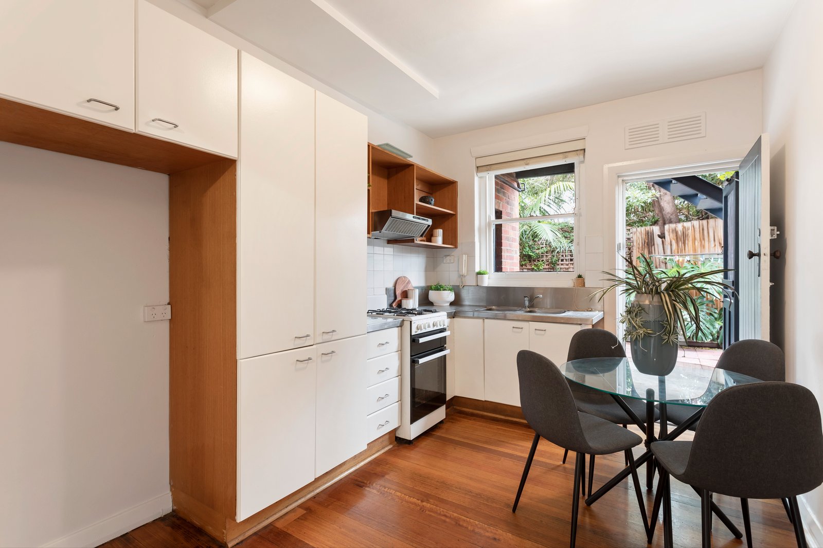 Real Estate and Property in 5/2a Foster Street, St Kilda, VIC