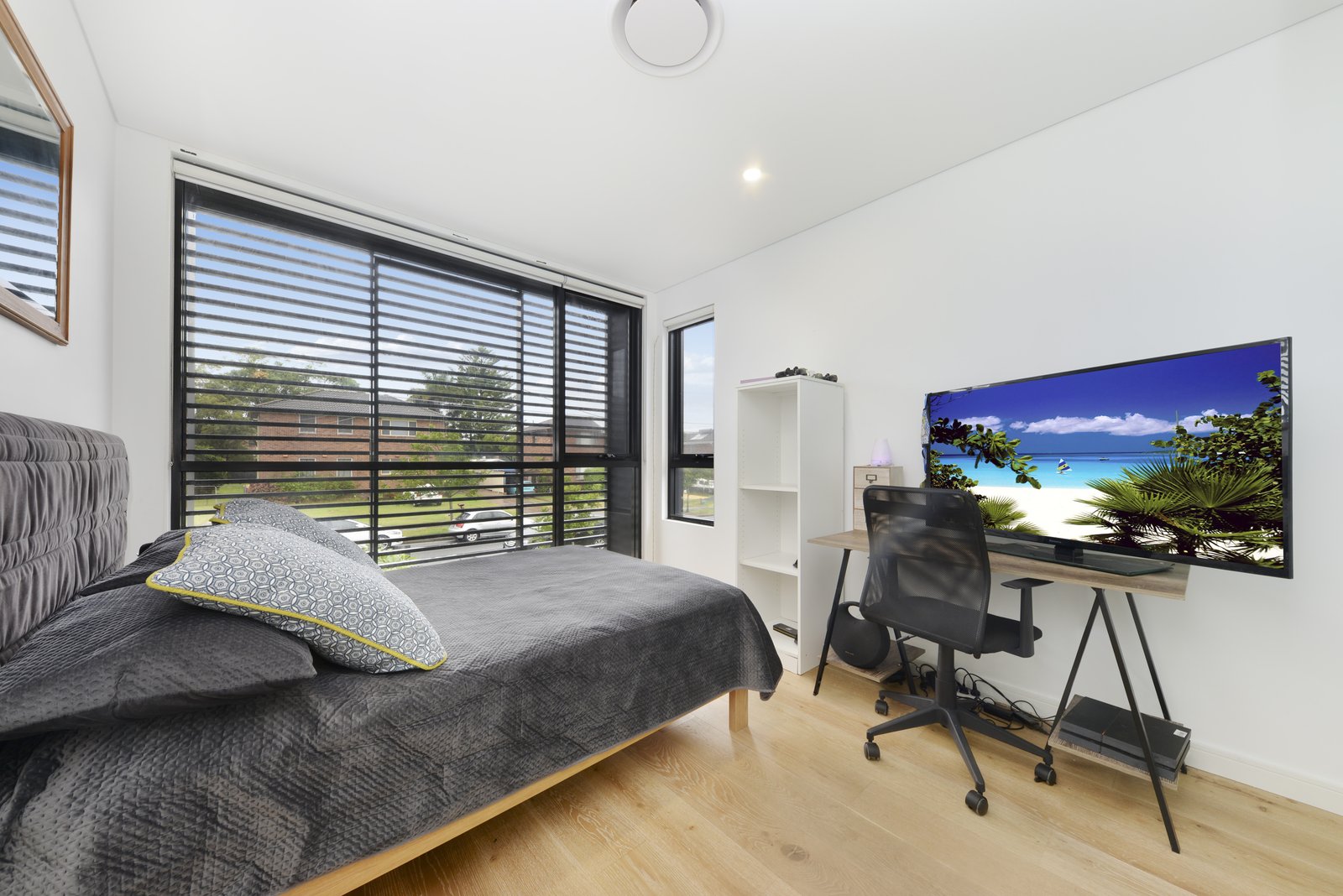 52a Mawson Parade CHIFLEY 13