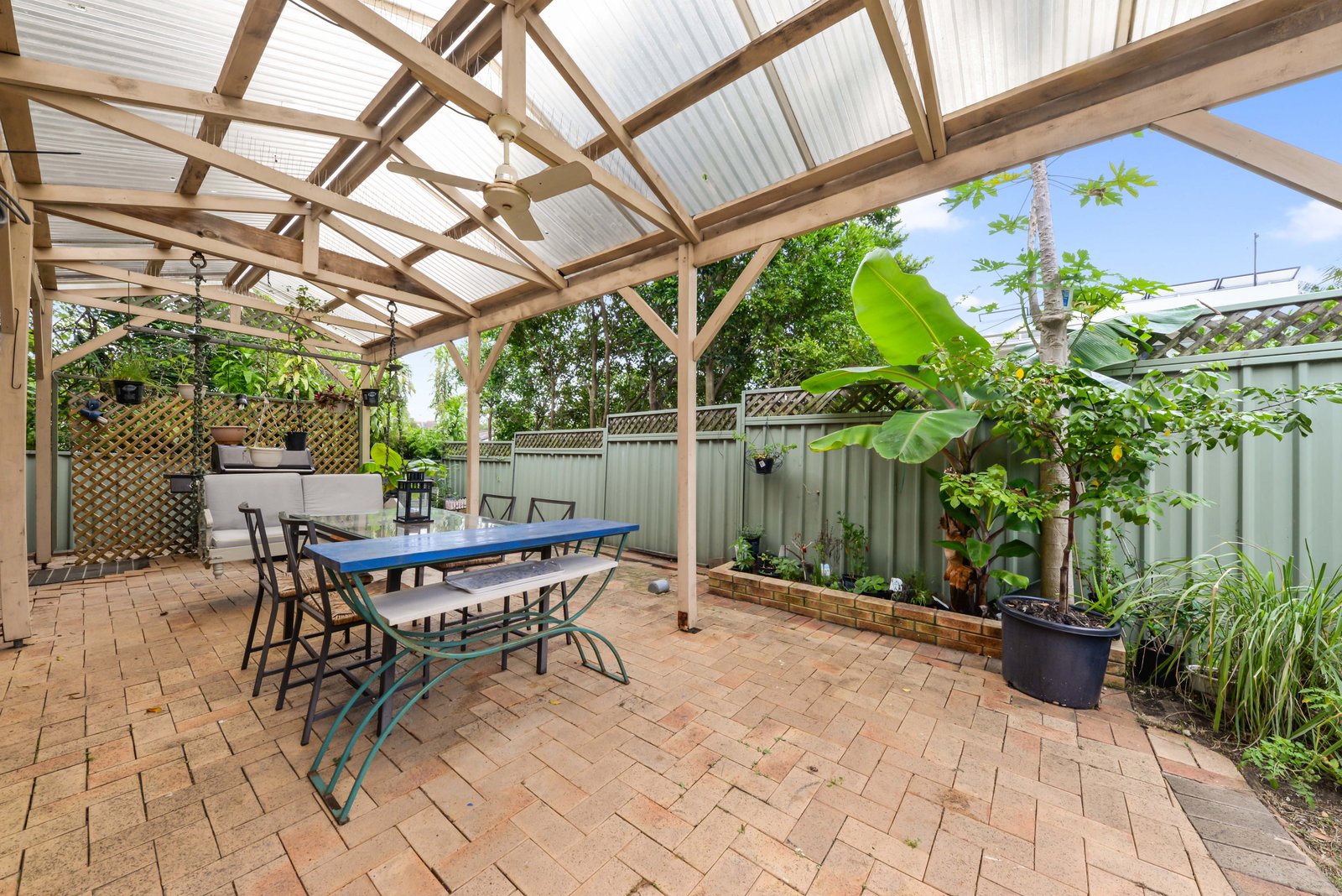 52A Mirrabooka Crescent LITTLE BAY 11