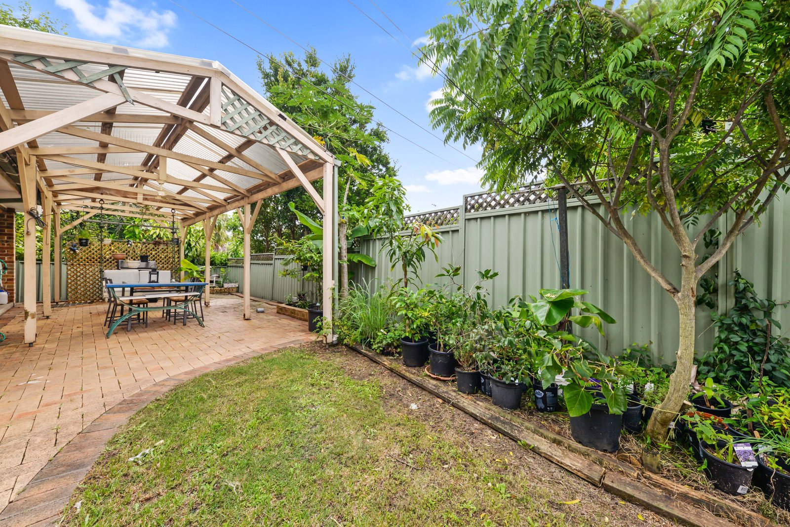 52A Mirrabooka Crescent LITTLE BAY 12