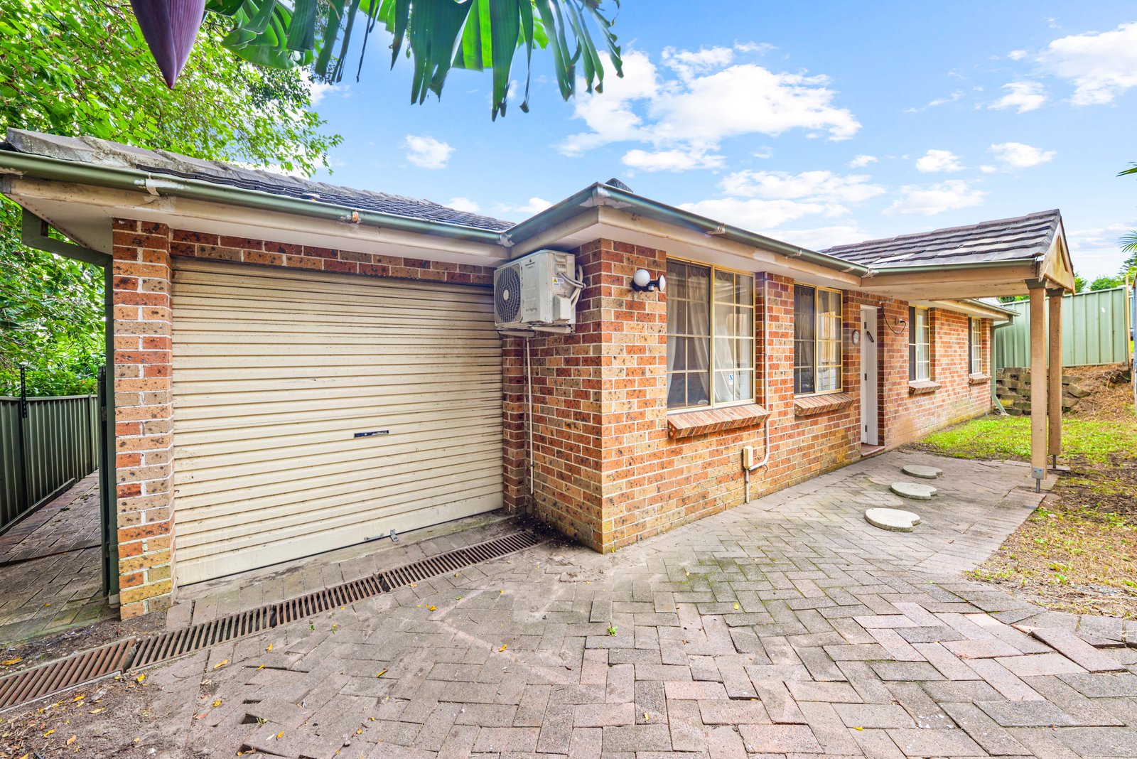 52A Mirrabooka Crescent LITTLE BAY NSW 2036