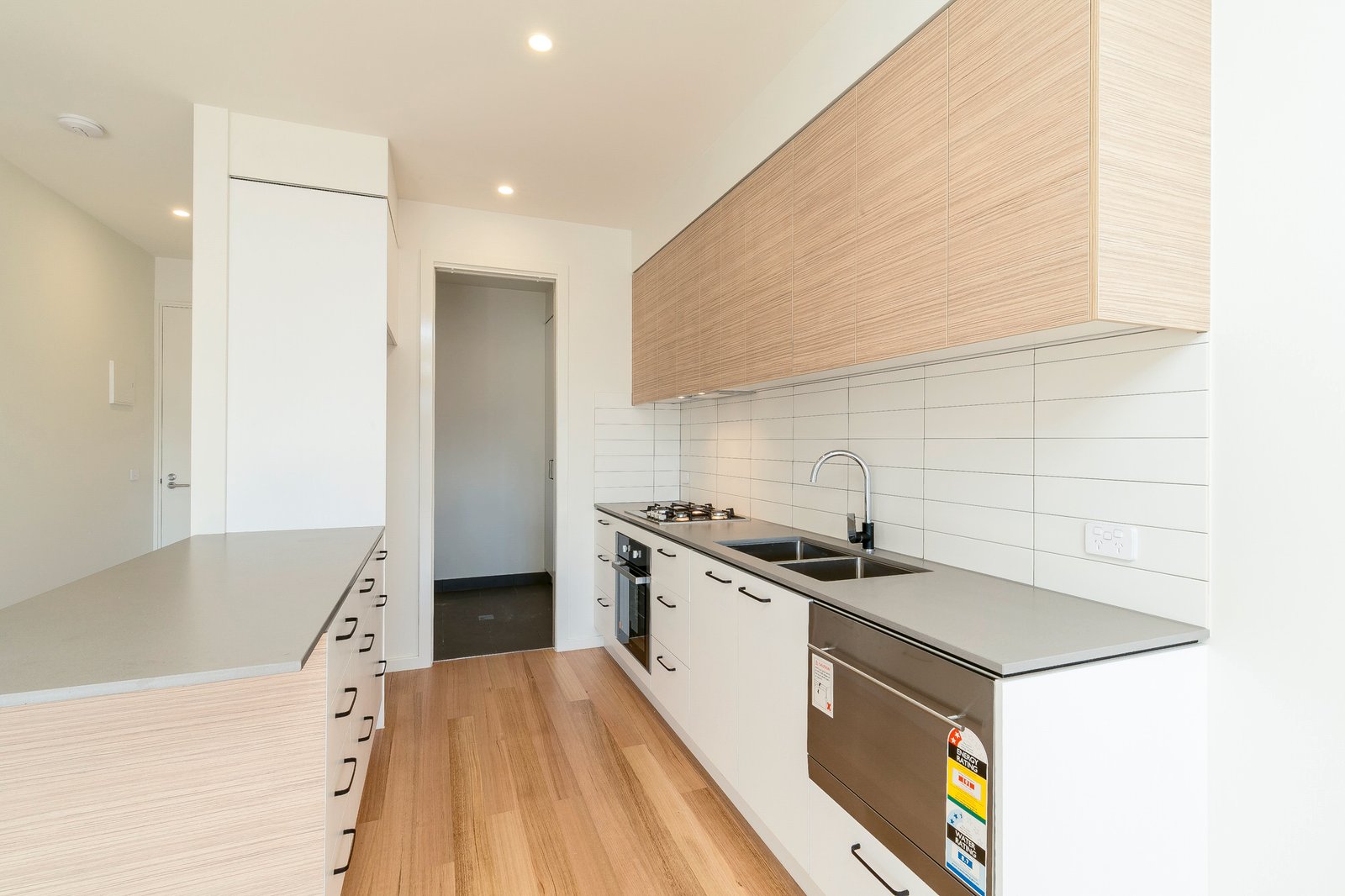 Gallery: 5/2a Newberry Avenue