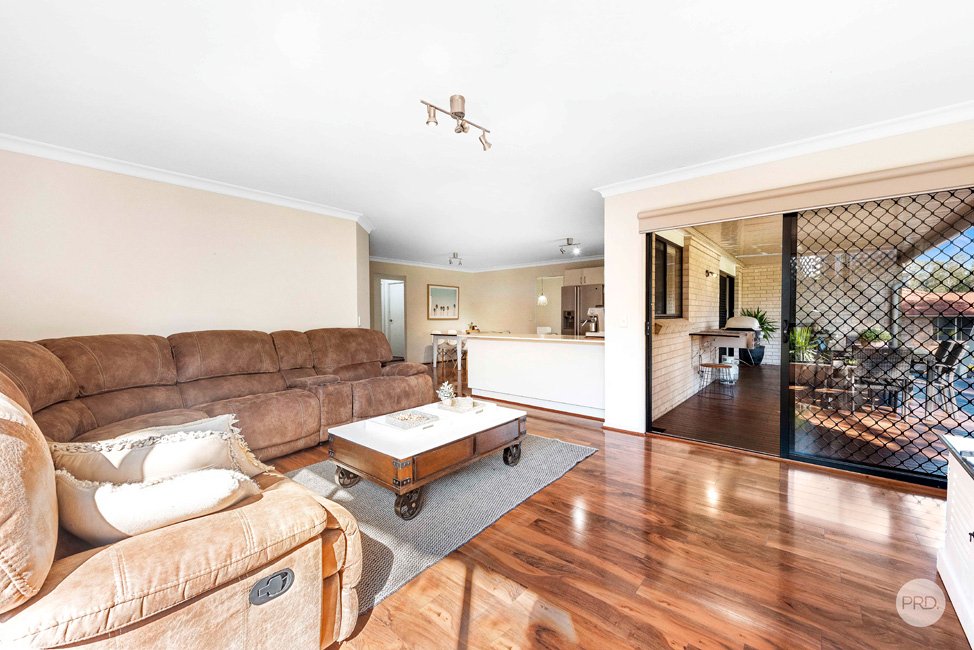 52a Salamander Way SALAMANDER BAY 10