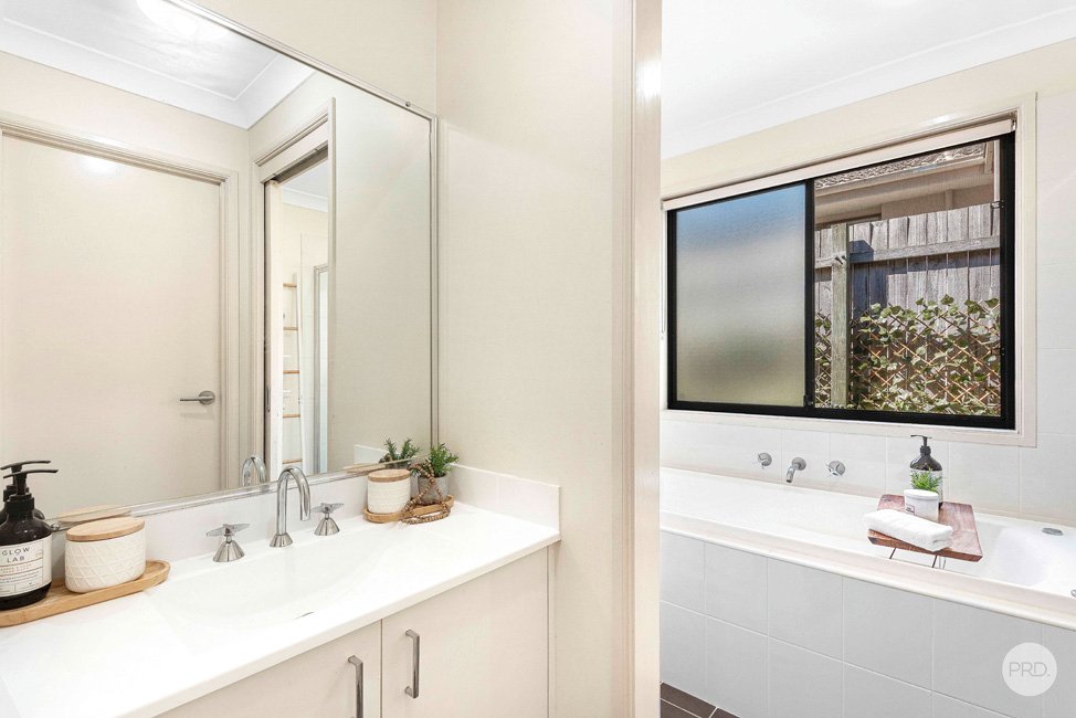 52a Salamander Way SALAMANDER BAY 18