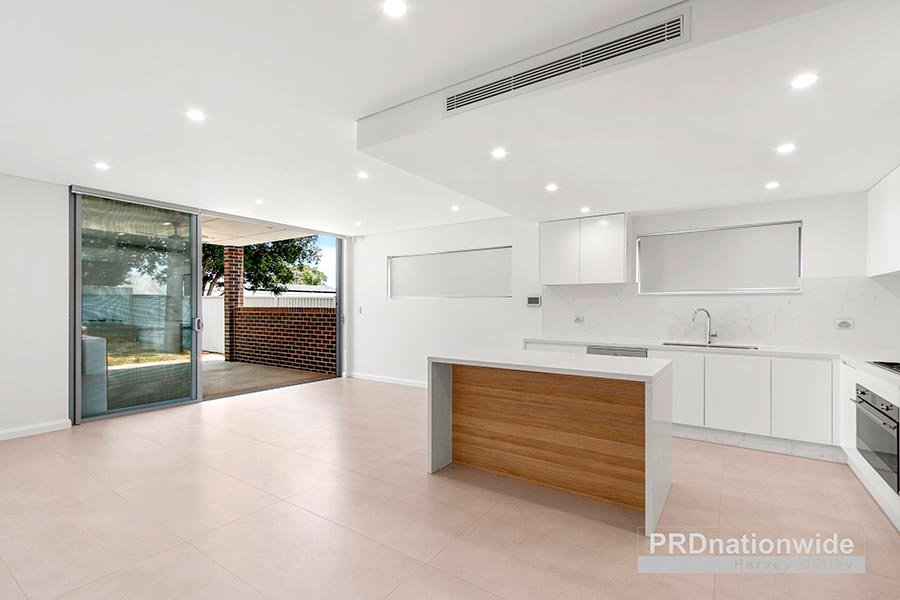 52a Seymour  HURSTVILLE GROVE 2