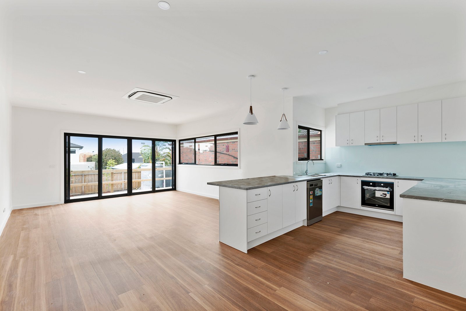 Gallery: 52A Vasey Street