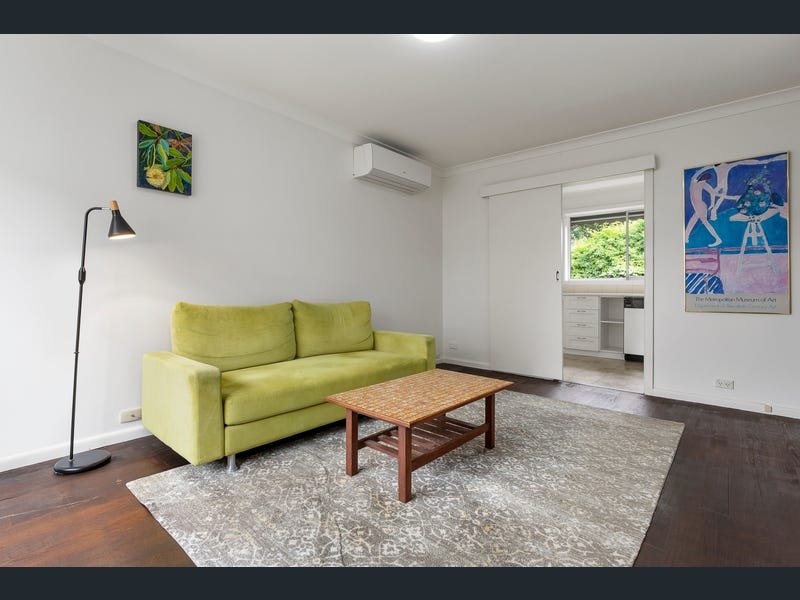 Gallery: 5/2B Latrobe Street