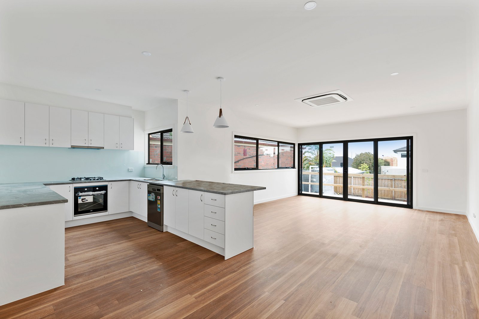 Gallery: 52B Vasey Street