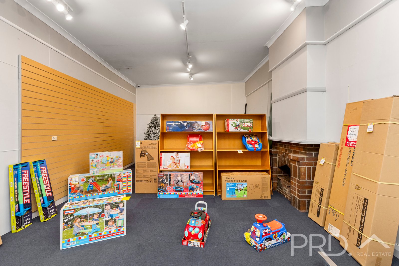 53-55 Russell Street TUMUT 7