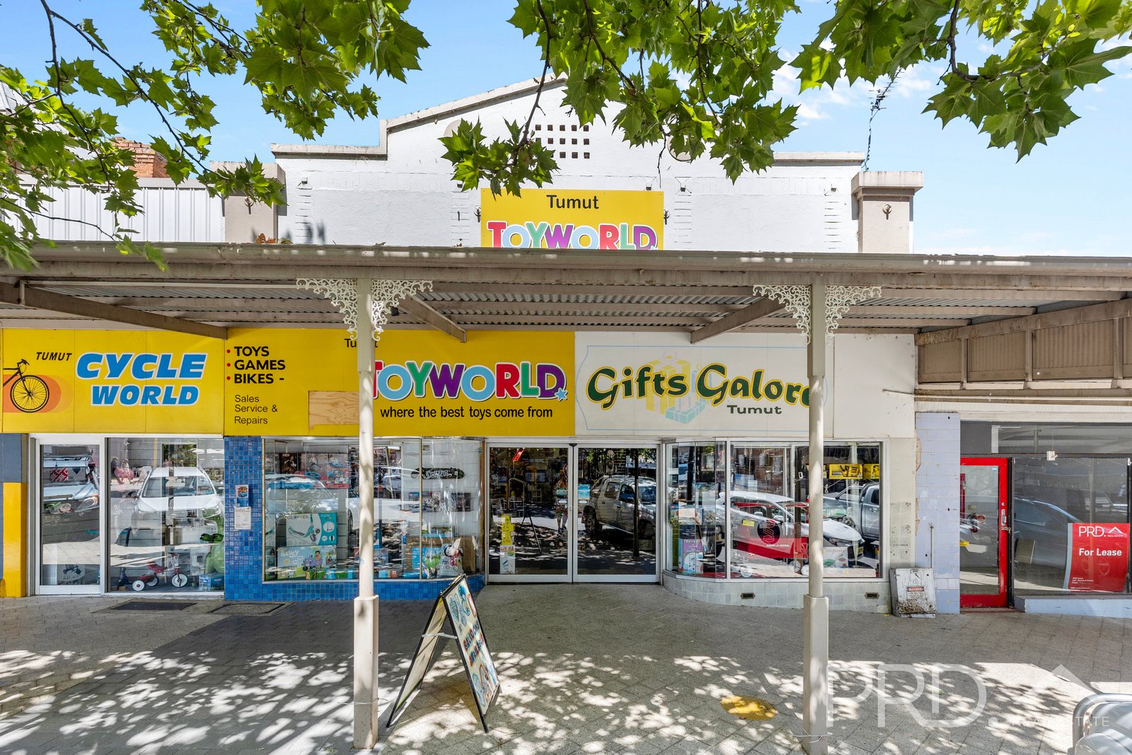 53-55 Russell Street TUMUT 19