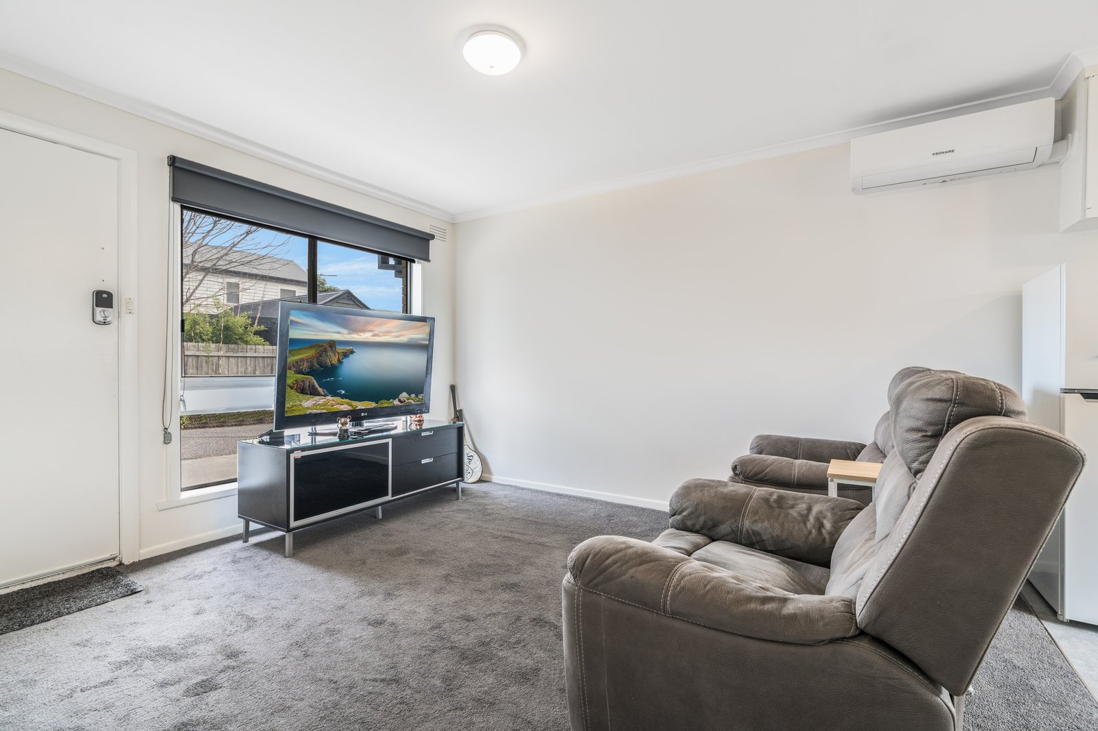 Gallery: 5/3 Ann Street