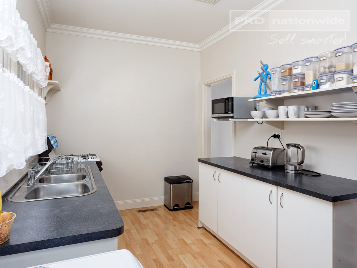 53 Ashmont Avenue ASHMONT 4