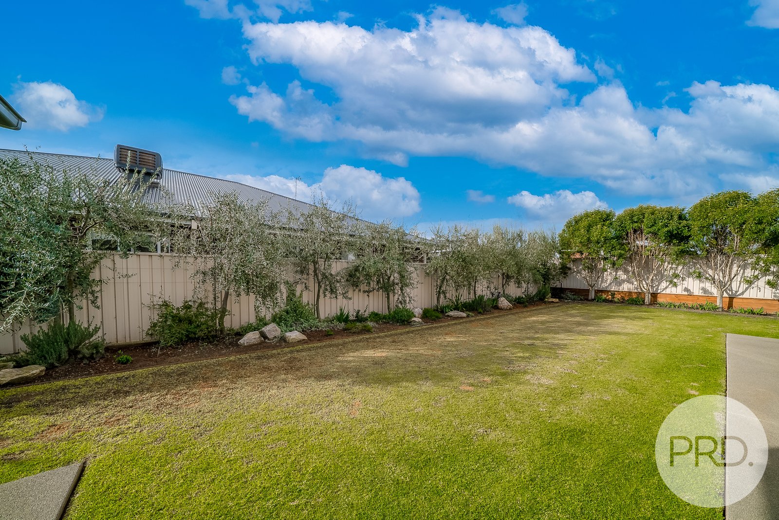 53 Barmedman Avenue GOBBAGOMBALIN 14