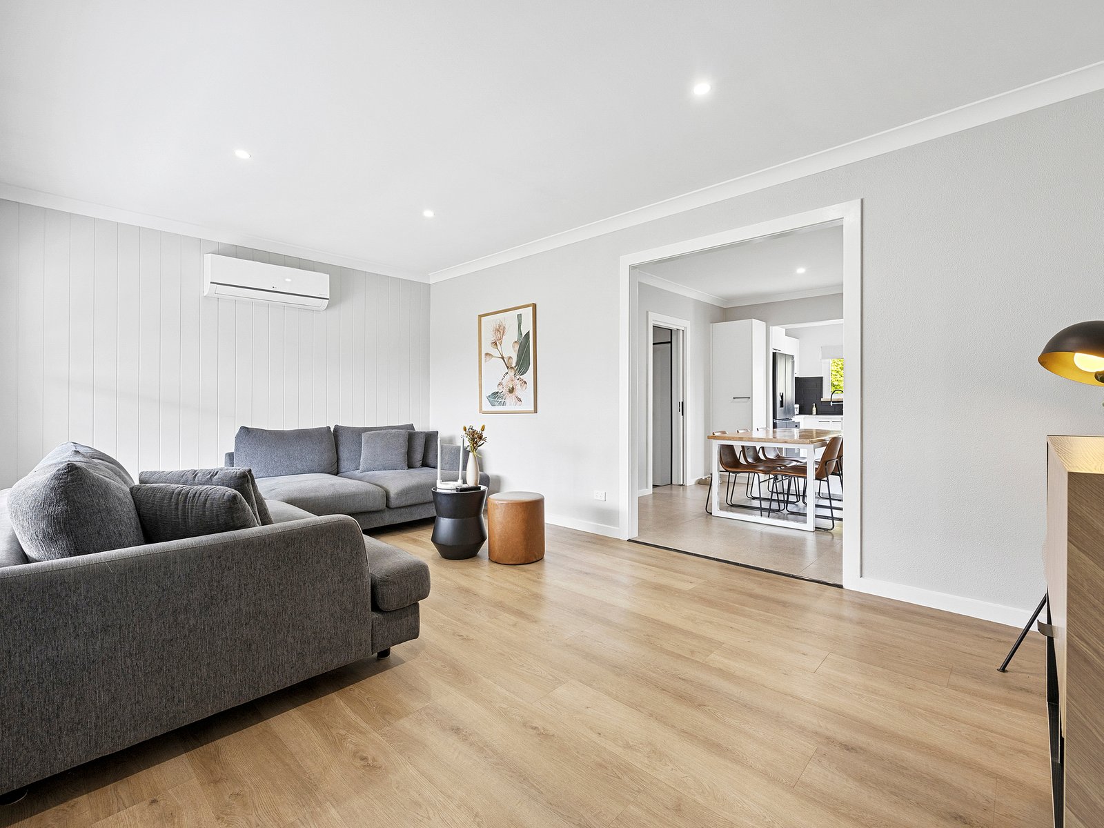Gallery: 53 Bennett St